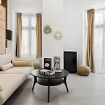 Joy Social Lejlighed