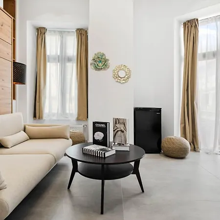 Joy Social Apartment